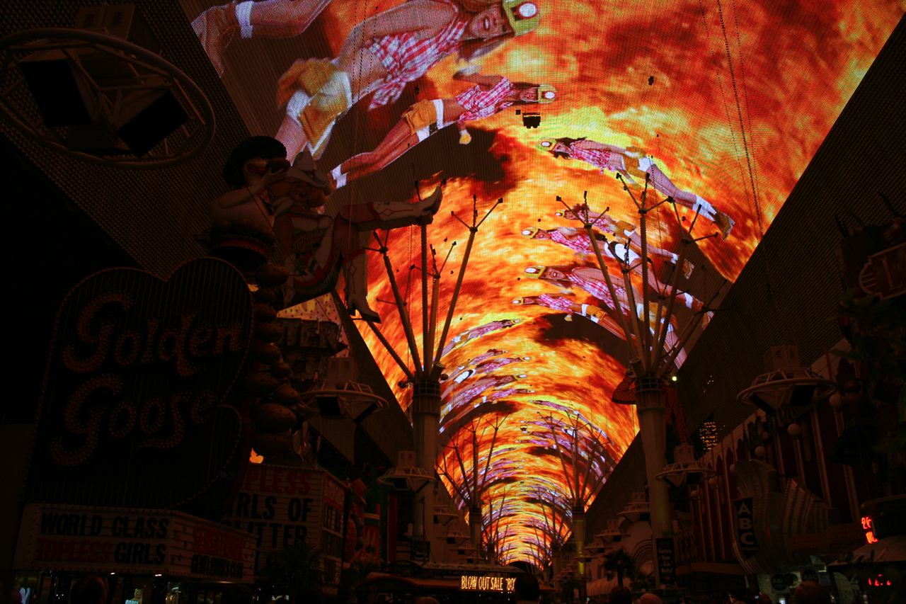 Freemont street8